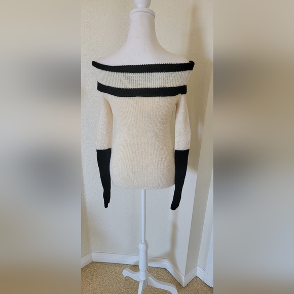 Custom-made Sweater Real Wool, size Medium - Picture 2 of 2